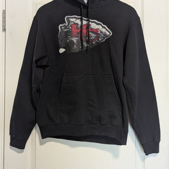 Other - Patrick Mahomes #15 Chiefs Hoodie NFL Pullover Small Kansas City